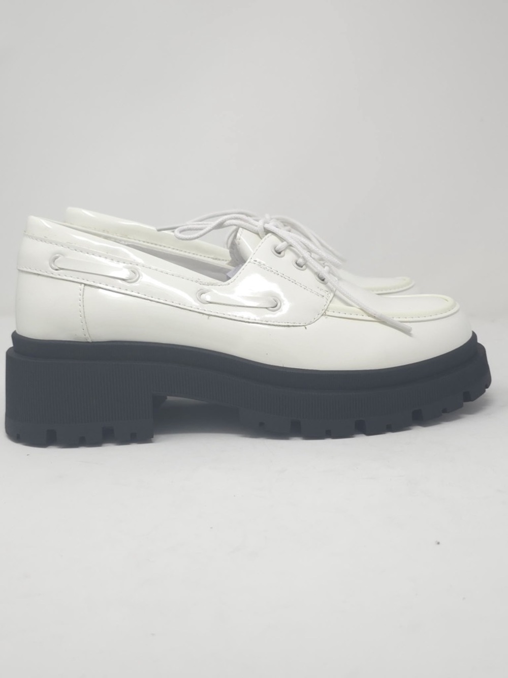 White Patent Chunky Lug Sole Lace-Up Loafers Faux Leather - Picture 3 of 10